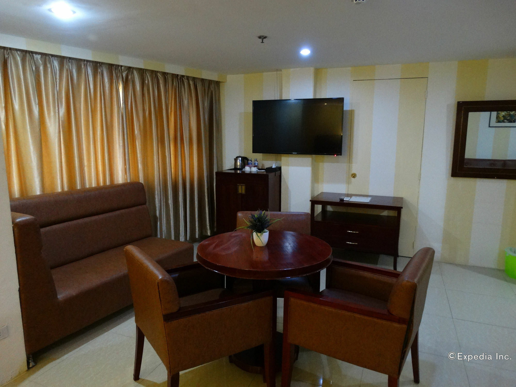 Chinatown Lai Lai Hotel Inc Manila Exterior photo